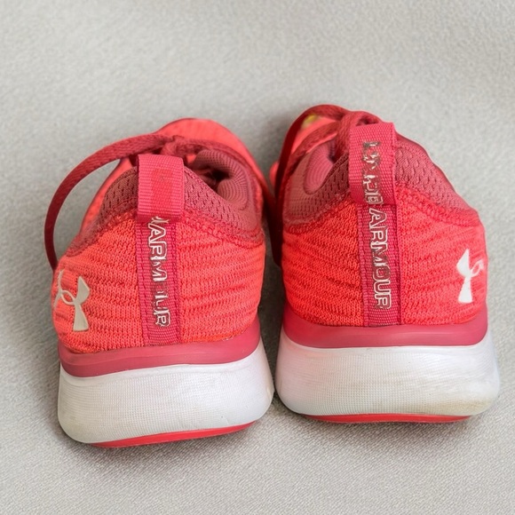 UNDER ARMOUR WOMEN’S LIGHTENING 2 - Picture 7 of 7